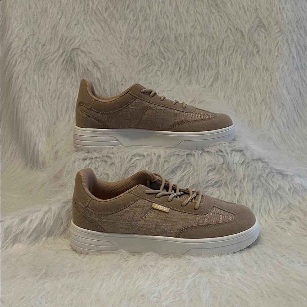 Women’s Canvas Casual Tan Sneakers